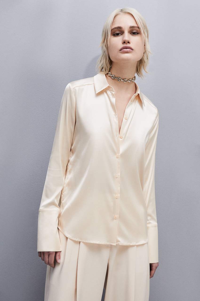 Patrizia Pepe Boyfriend-fit Satin Shirt Beige | 5204RSCJL