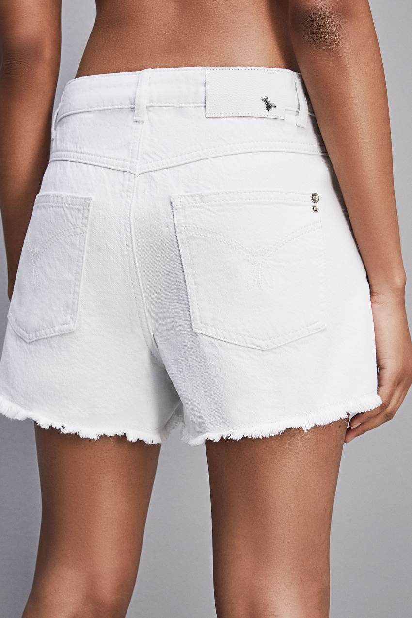 Patrizia Pepe Essential White Bull Denim Shorts Wit | 1239MIAXE