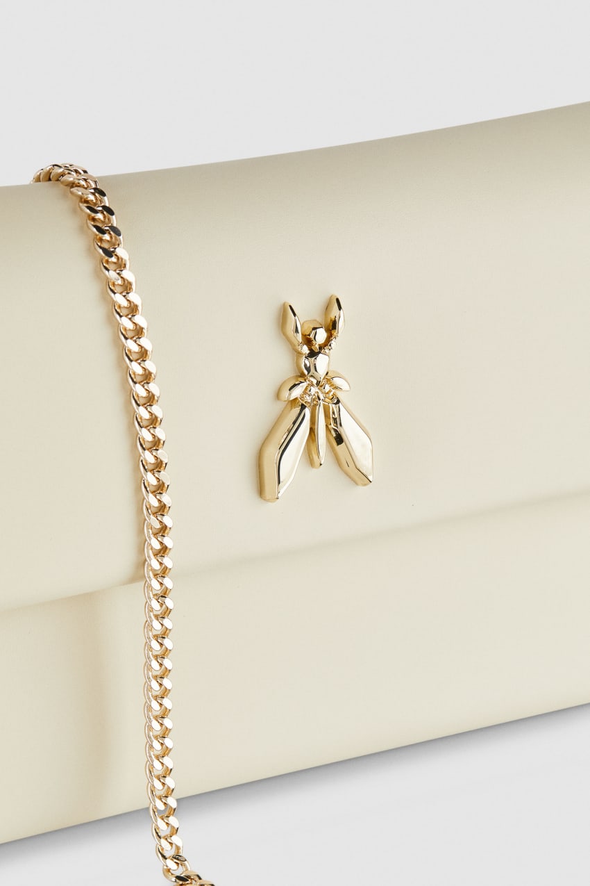 Patrizia Pepe Fly Leather Clutch Bag With Chain Beige | 0419MIUHJ