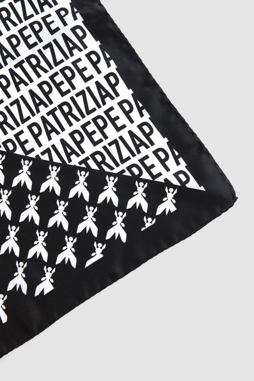 Patrizia Pepe Printed Silk Neckerchief Wit | 1604OWKFI